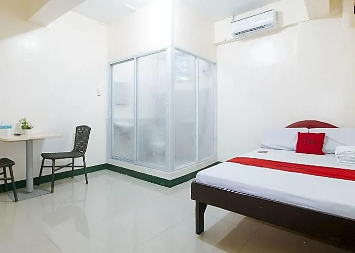 Reddoorz @ Western Bicutan Transients Hotel Manila