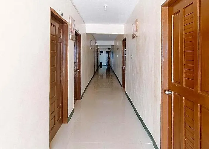 Reddoorz @ Western Bicutan Transients