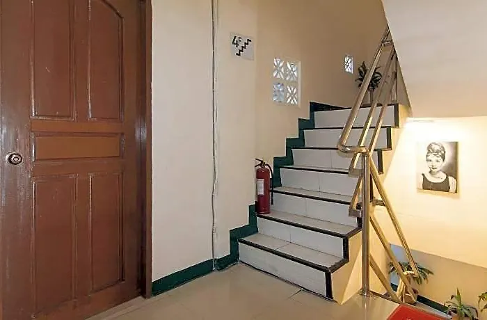 Hotel Reddoorz @ Western Bicutan Transients Manila