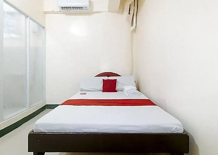 Hotel Reddoorz @ Western Bicutan Transients Manila